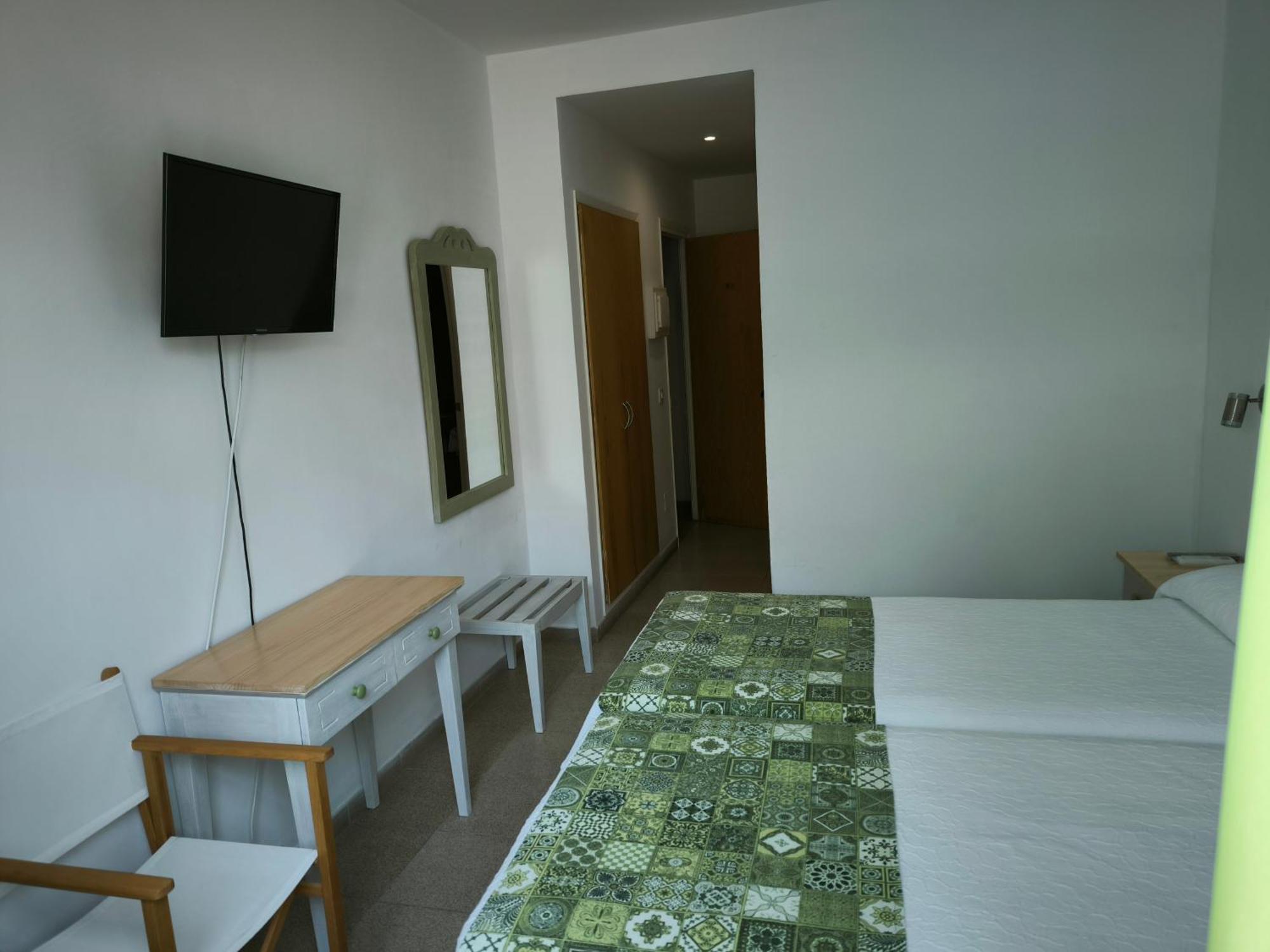 Hotel Geminis Ciutadella  Exteriör bild
