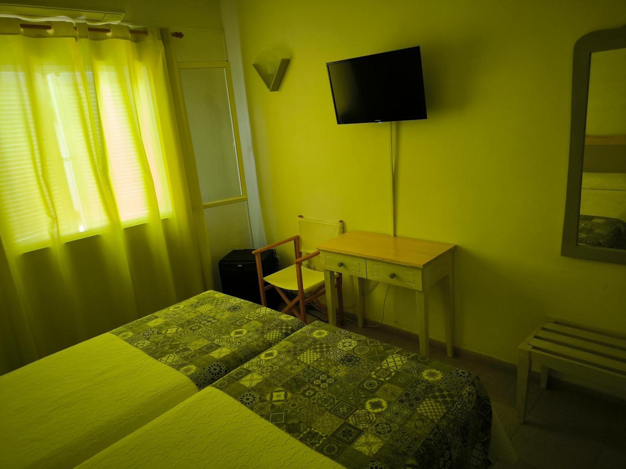Hotel Geminis Ciutadella  Rum bild